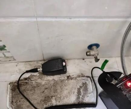 祁阳屋顶漏水维修公司分享下卫生间漏水的危害及解决方法